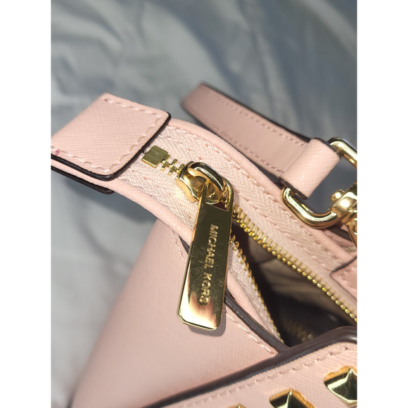 Michael Kors Selma Bag Ballet Pink Studded 9 x 14 in Handbag - Picture 14 of 17